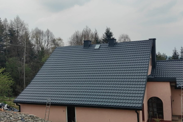 dach-kwiecien